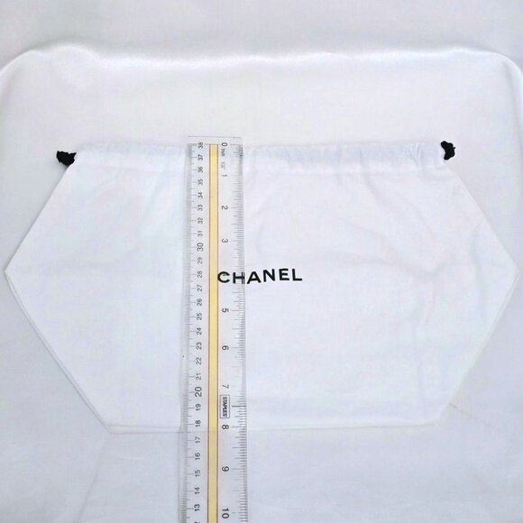 CHANEL White Cotton Drawstring Dust Bag Shoe Storage LARGE 13.6" x 8" x 8" - Picture 4 of 4